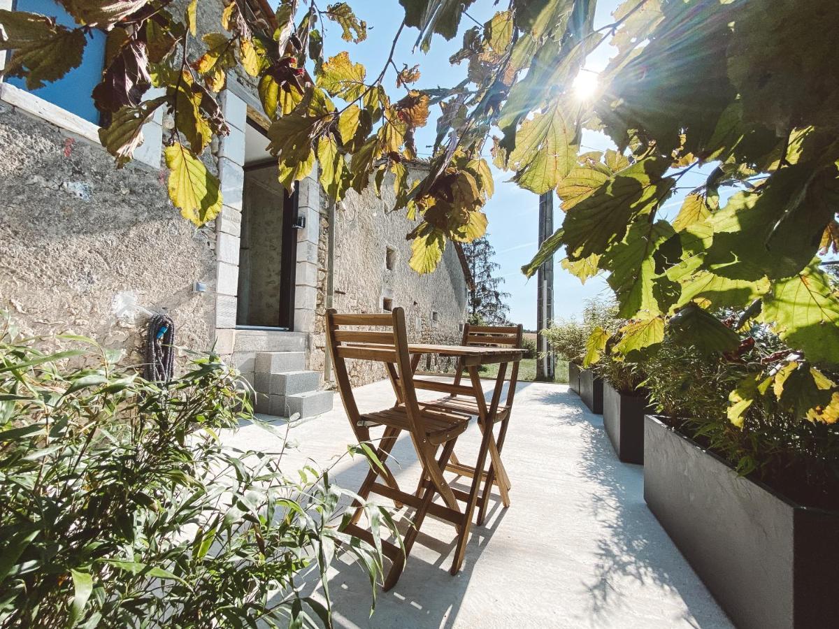La Parenthese, Joli Studio Avec Terrasse Valeuil ภายนอก รูปภาพ