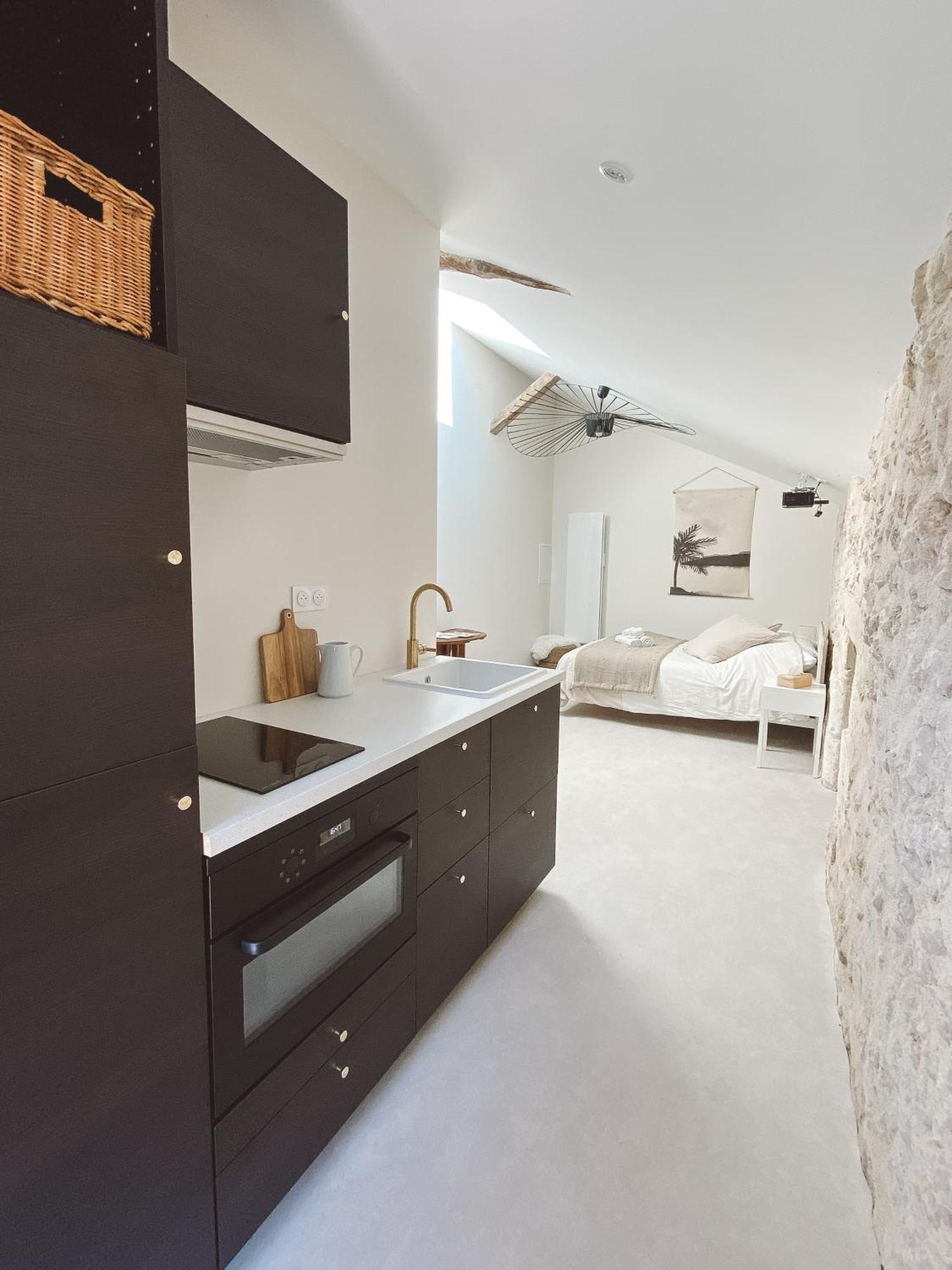 La Parenthese, Joli Studio Avec Terrasse Valeuil ภายนอก รูปภาพ