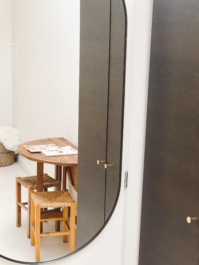 La Parenthese, Joli Studio Avec Terrasse Valeuil ภายนอก รูปภาพ